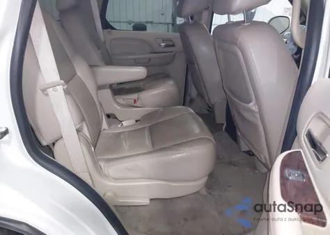 2014 Cadillac Escalade Premium z USA, uszkodzony, nr VIN 1GYS4CEF8ER208099